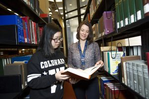 Student with Personal Librarian